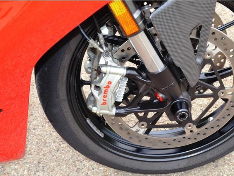 BPR01 - PERFORMANCE TECHNOLOGY Aprilia RSV4 Brake Plate Radiator