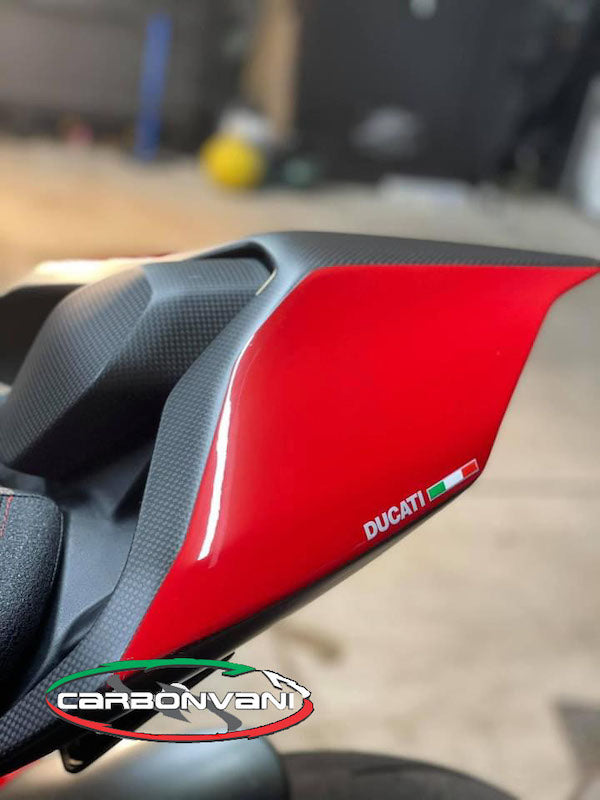 CARBONVANI Ducati Panigale V4 (2018+) Carbon Tail (street version; red)