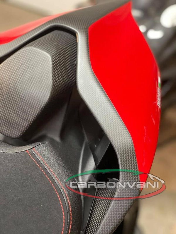 CARBONVANI Ducati Panigale V4 (2018+) Carbon Tail (street version; red)