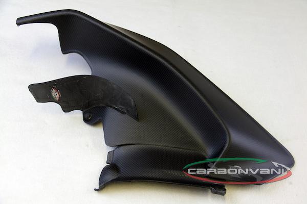 CARBONVANI Ducati Panigale V4 (18/19) Carbon Air Extractor (right side)