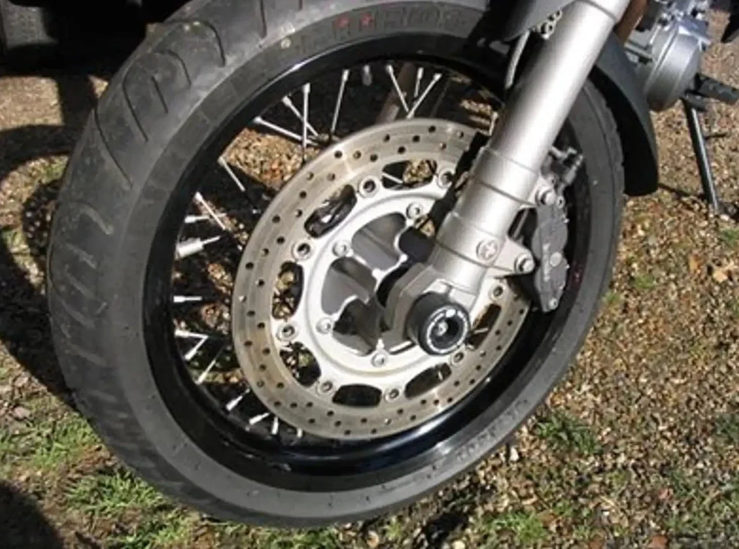 FP0031 - R&G RACING Yamaha XT660X / R / Z Tenere Front Wheel Sliders