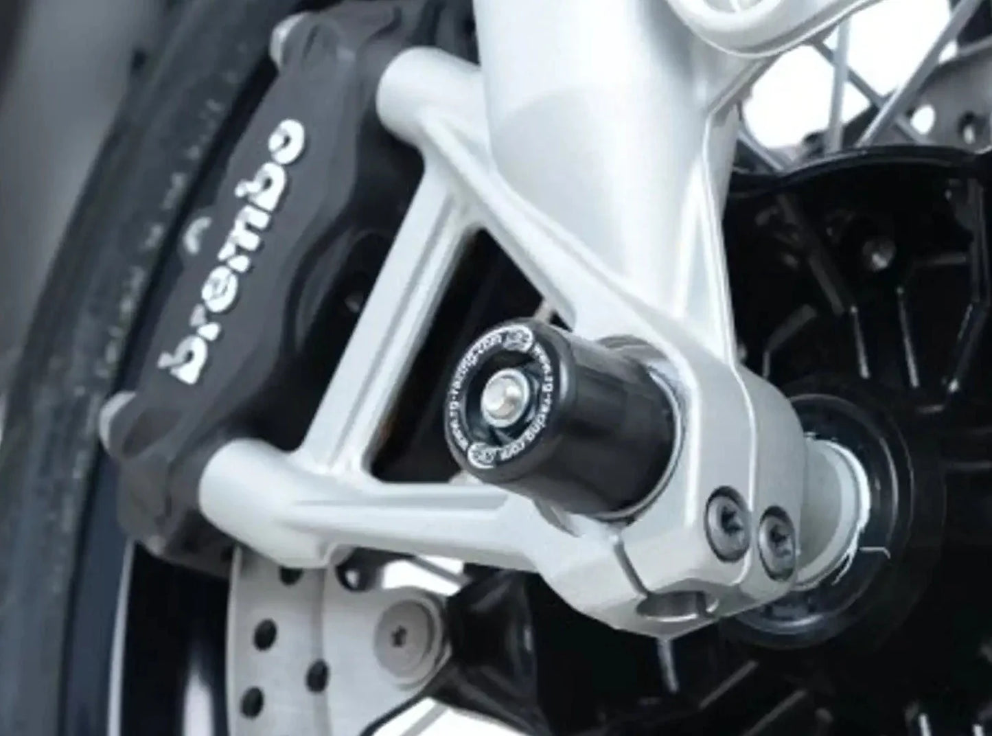 FP0155 - R&G RACING BMW R nineT (14/18) Front Wheel Sliders