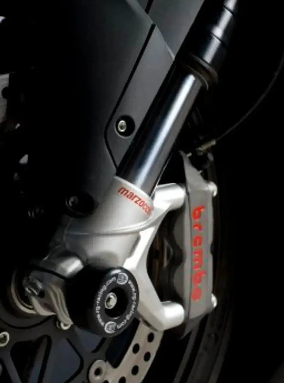 FP0130 - R&G RACING MV Agusta F4 / RC / RR Front Wheel Sliders