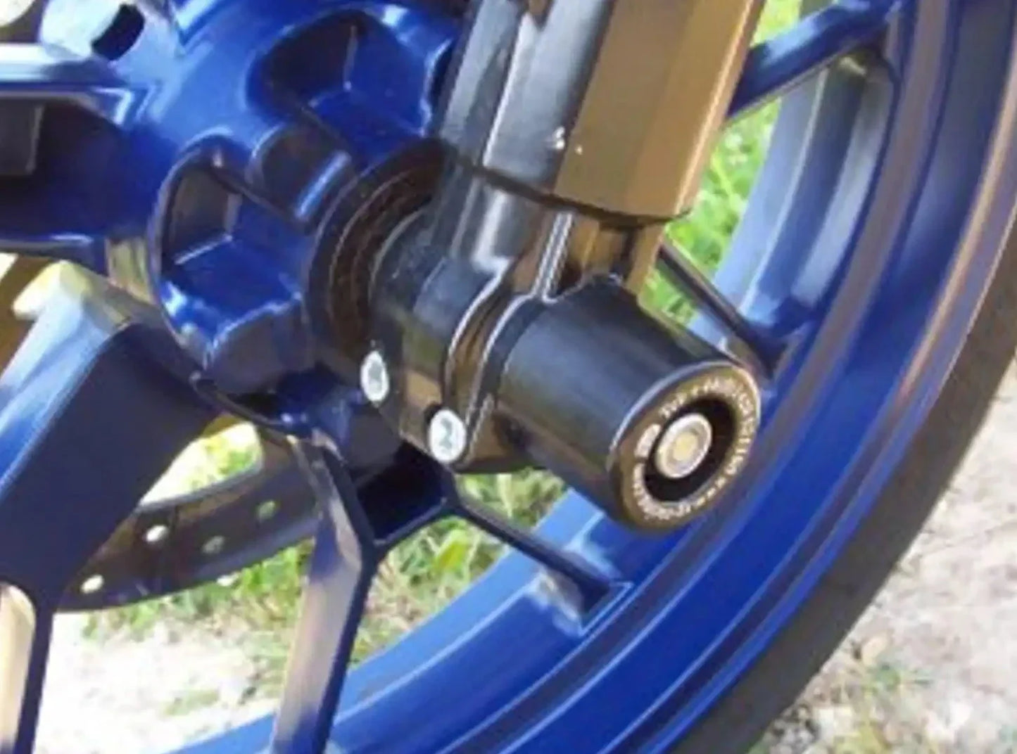 FP0137 - R&G RACING Aprilia RS 125 (06/15) Front Wheel Sliders