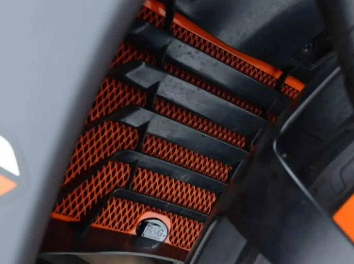 RAD0164 - R&G RACING KTM Duke / RC Radiator Guard