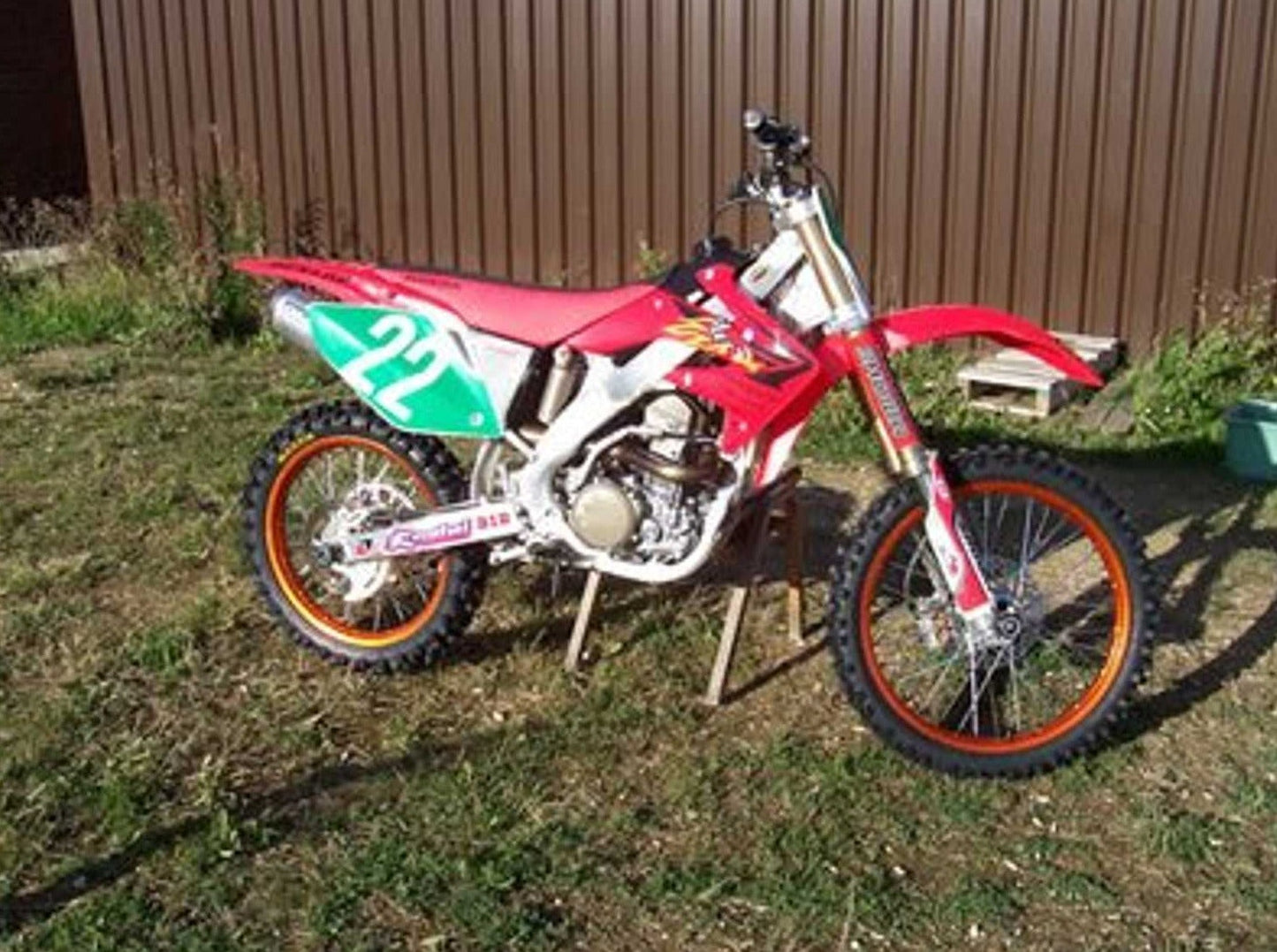 SP0004 - R&G RACING Honda CRF250 / 450 / CRX250 Rear Wheel Sliders (swingarm)