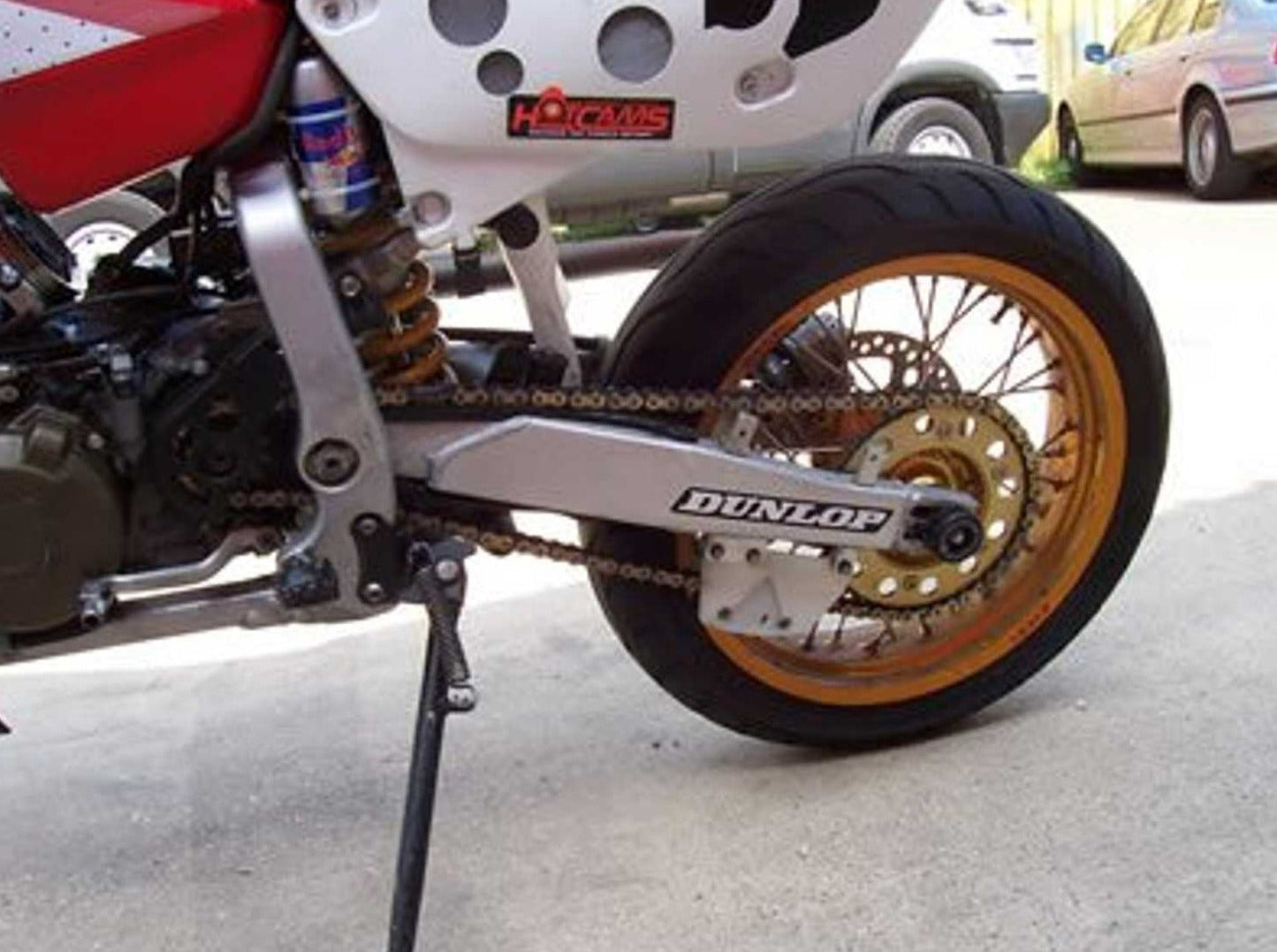 SP0003 - R&G RACING Yamaha YZ / WR / Honda XR650R Rear Wheel Sliders (swingarm)