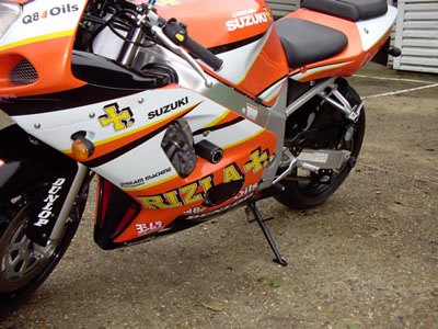 CP0029 - R&G RACING Suzuki GSX-R600 (01/03) Frame Crash Protection Sliders "Classic"