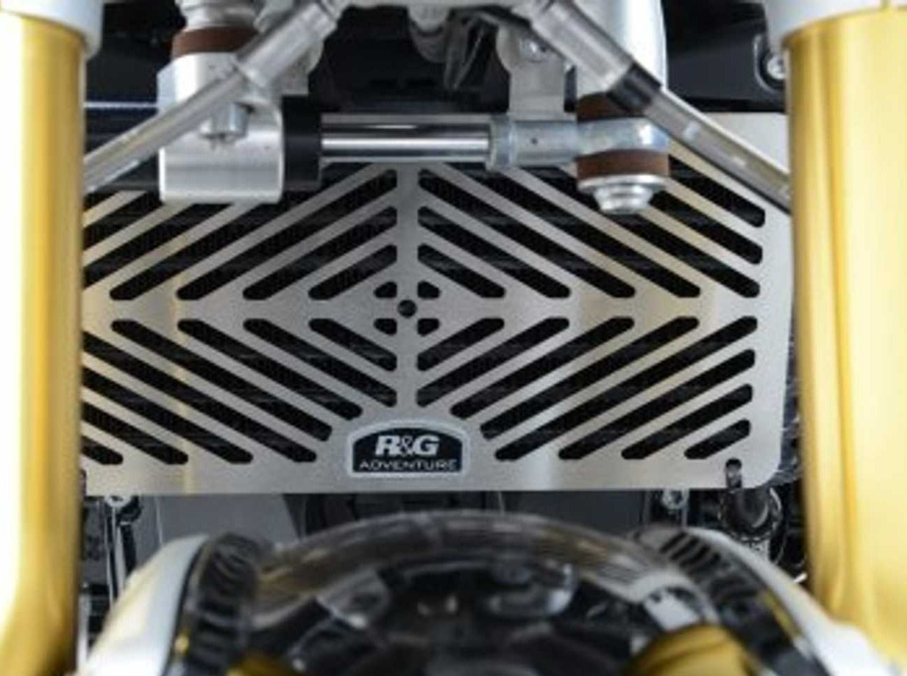 SCG0004 - R&G RACING BMW R Nine T (14/18) Oil Cooler Guard (stainless steel)