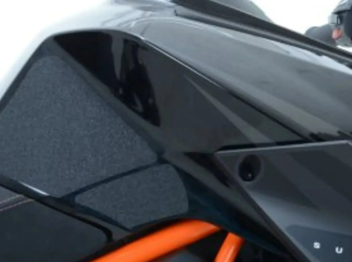 EZRG506 - R&G RACING KTM 1290 Super Duke R (14/19) Fuel Tank Traction Grips