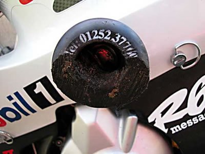 CP0048 - R&G RACING Yamaha YZF-R6 (99/02) Frame Crash Protection Sliders "Classic"