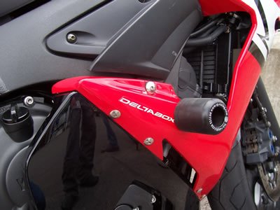 CP0093 - R&G RACING Yamaha YZF-R6 (03/04) Frame Crash Protection Sliders "Classic"