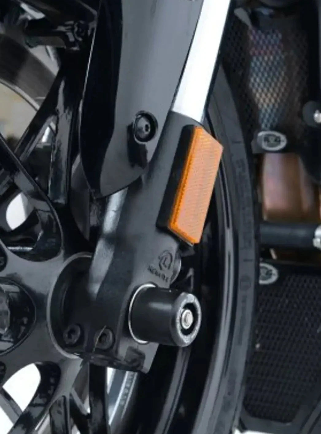 FP0163 - R&G RACING EBR 1190SX (2014+) Front Wheel Sliders