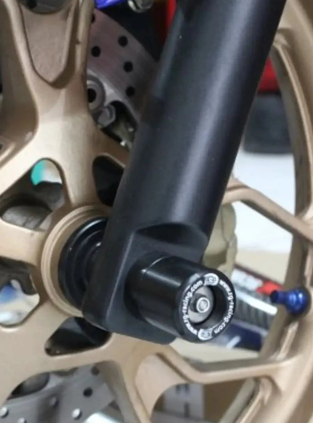 FP0162 - R&G RACING Yamaha YZF-R25 / R3 / MT-25 / 03 Front Wheel Sliders