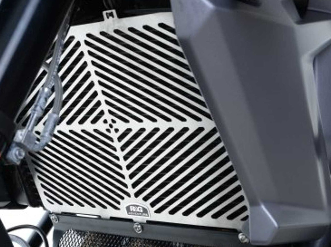 SRG0035 - R&G RACING Triumph Tiger 800 XCX / XRX / XCA Radiator Guard (steel)