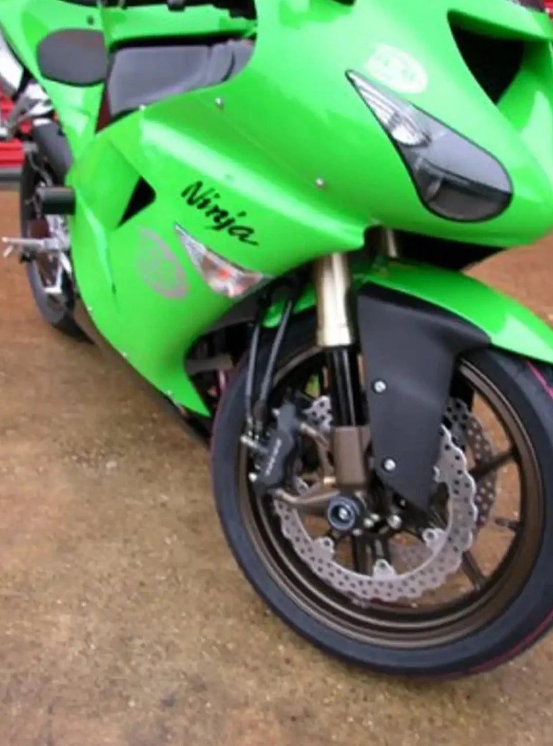 FP0044 - R&G RACING Kawasaki ZX-10R (06/07) Front Wheel Sliders