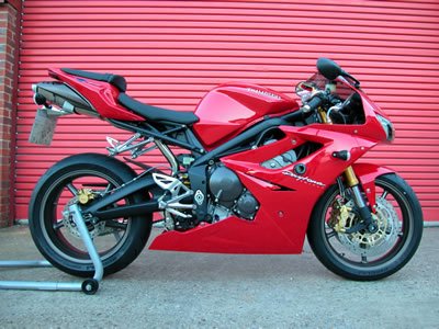 CP0173 - R&G RACING Triumph Daytona 675 (06/12) Frame Crash Protection Sliders "Classic"