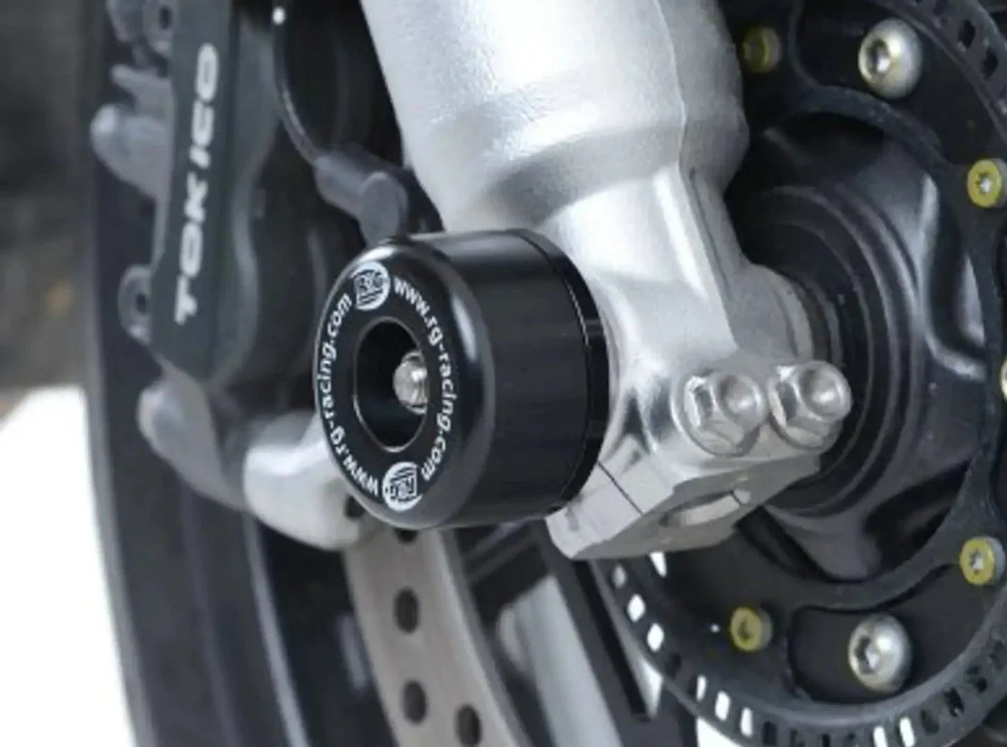 FP0172 - R&G RACING Honda Crossrunner (15/17) Front Wheel Sliders