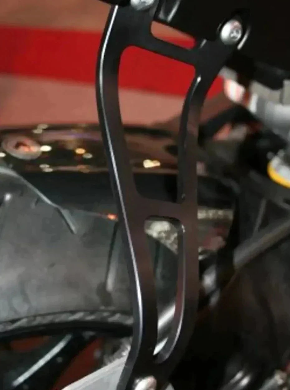 EH0024 - R&G RACING Suzuki Bandit 600 / 650 / 1200 Exhaust Hanger