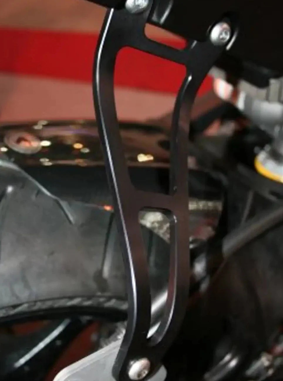 EH0012 - R&G RACING Kawasaki ZX-6R (00/02) Exhaust Hanger