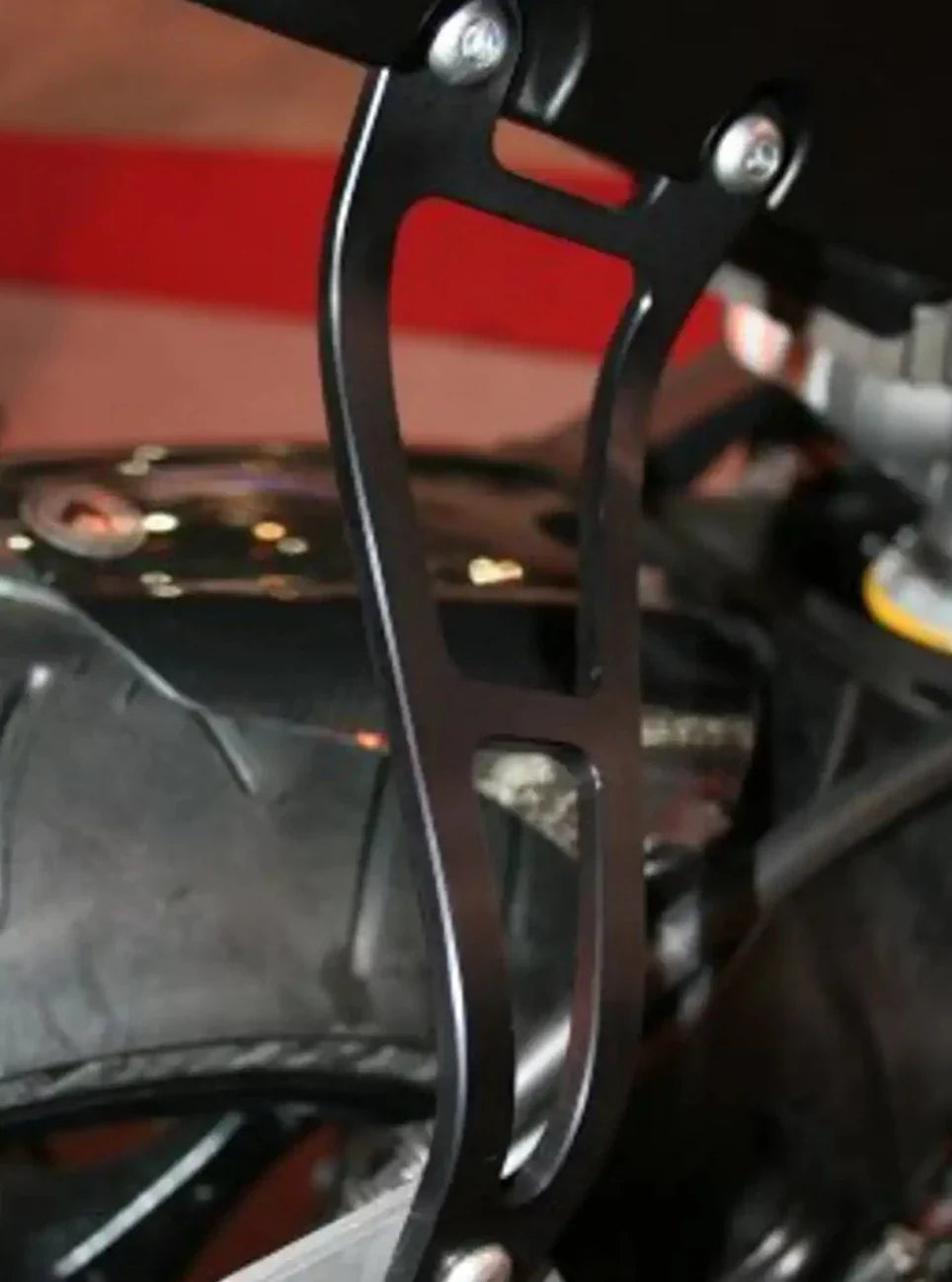 EH0026 - R&G RACING Suzuki SV650 (03/12) Exhaust Hanger