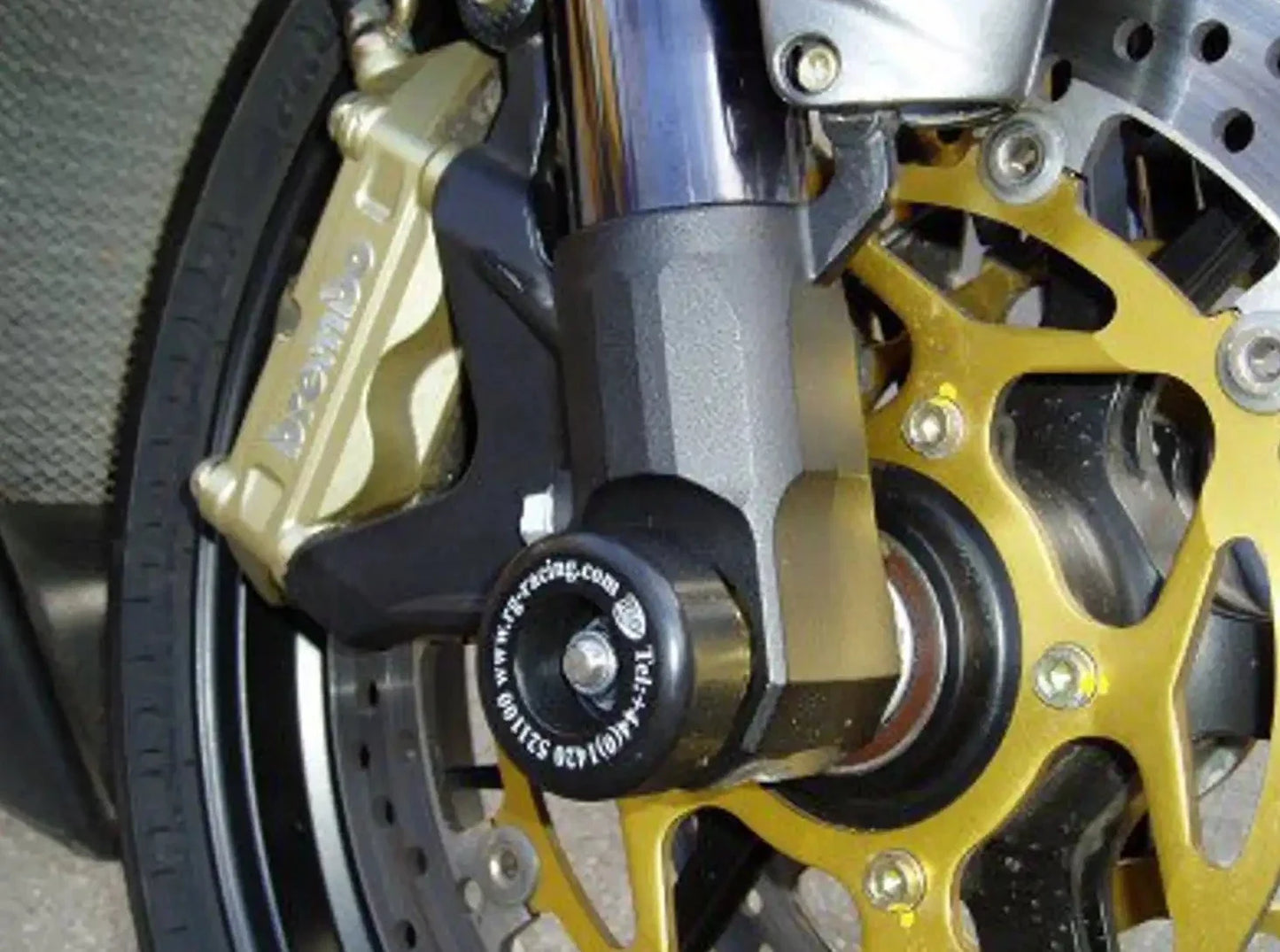 FP0064 - R&G RACING MV Agusta F4 1000R / Brutale 910R Front Wheel Sliders