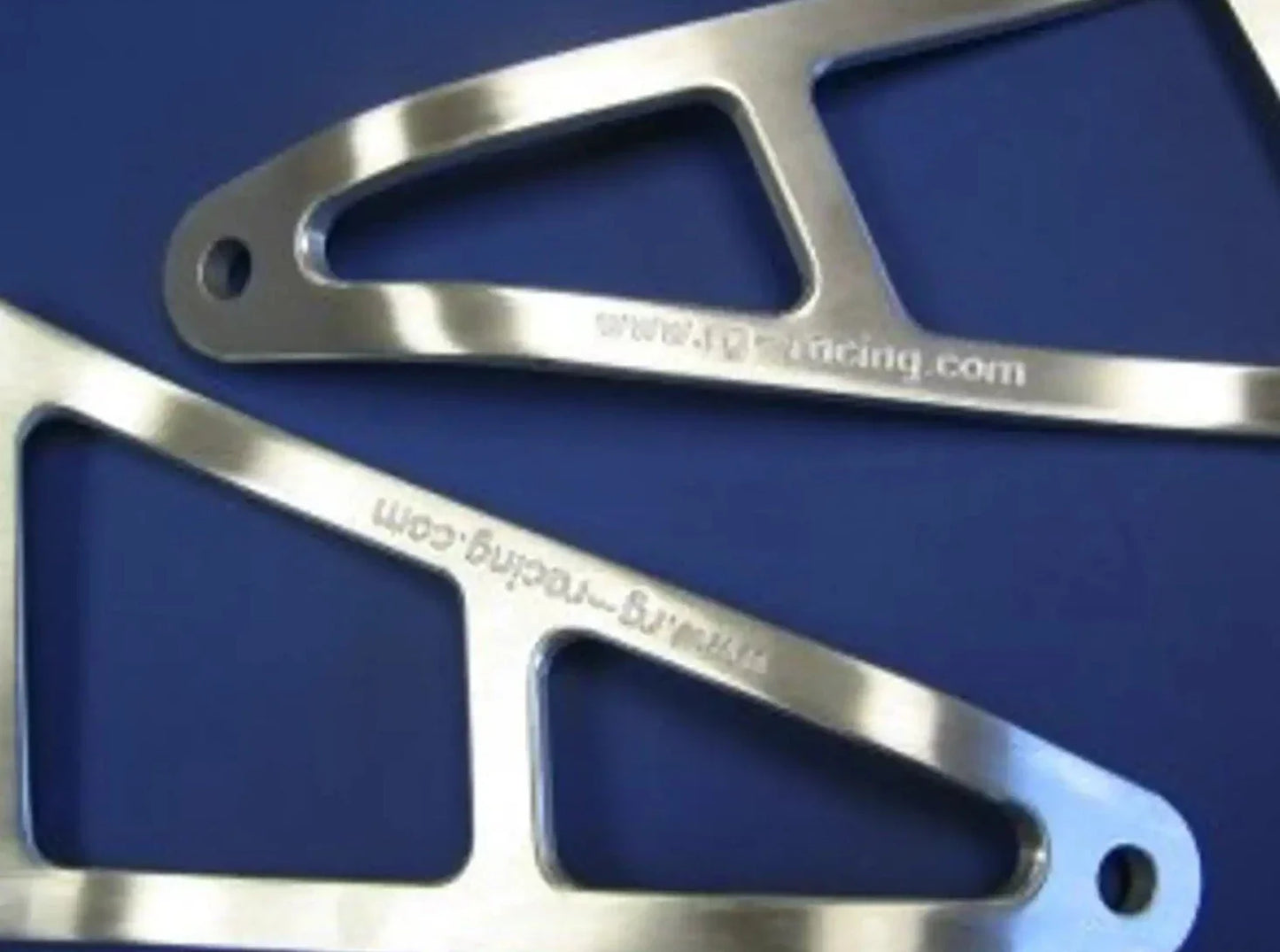 EH0039 - R&G RACING Suzuki GSX-R1000 (07/08) Exhaust Hangers Kit