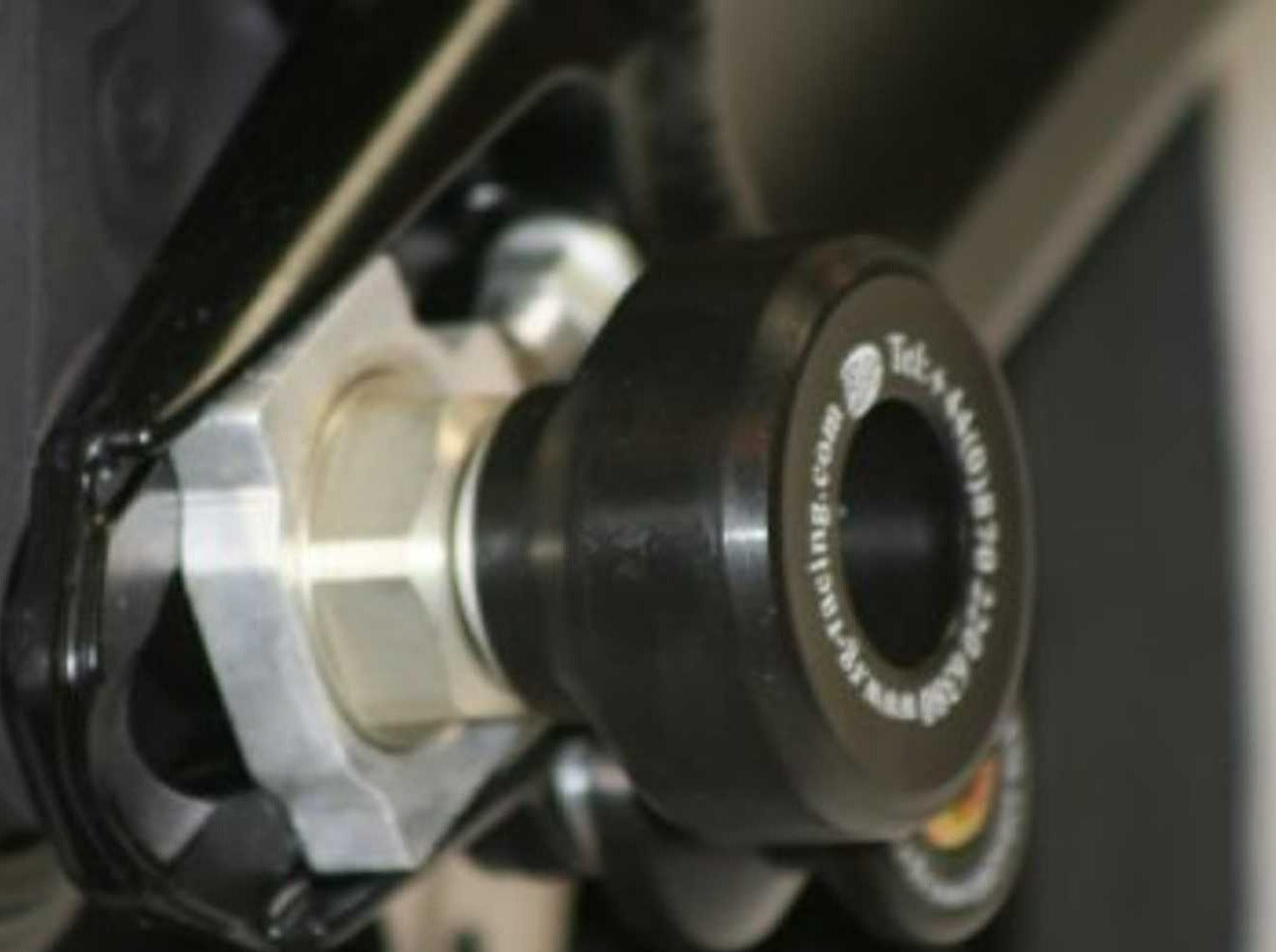 SP0021 - R&G RACING KTM 950 / 990 Rear Wheel Sliders (swingarm)