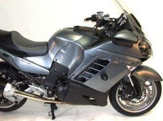 CP0213 - R&G RACING Kawasaki GTR1400 / Concours 14 (07/09) Frame Crash Protection Sliders "Aero"
