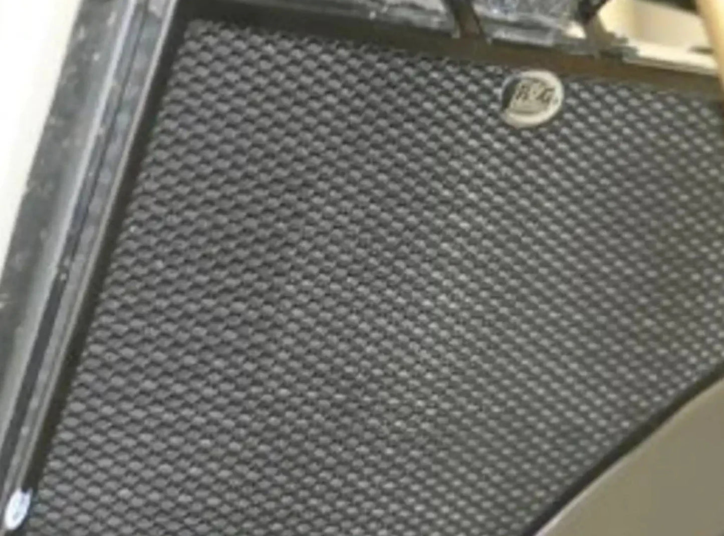 RAD0077 - R&G RACING Honda CBR600RR (07/12) Radiator Guard