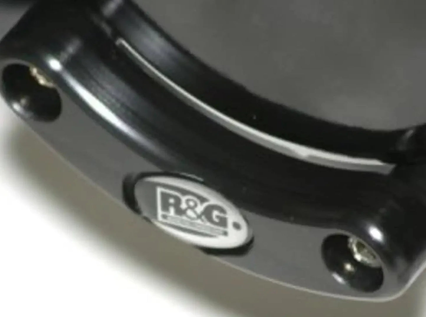 ECS0008 - R&G RACING Suzuki Hayabusa / B-King Engine Case Slider (left)