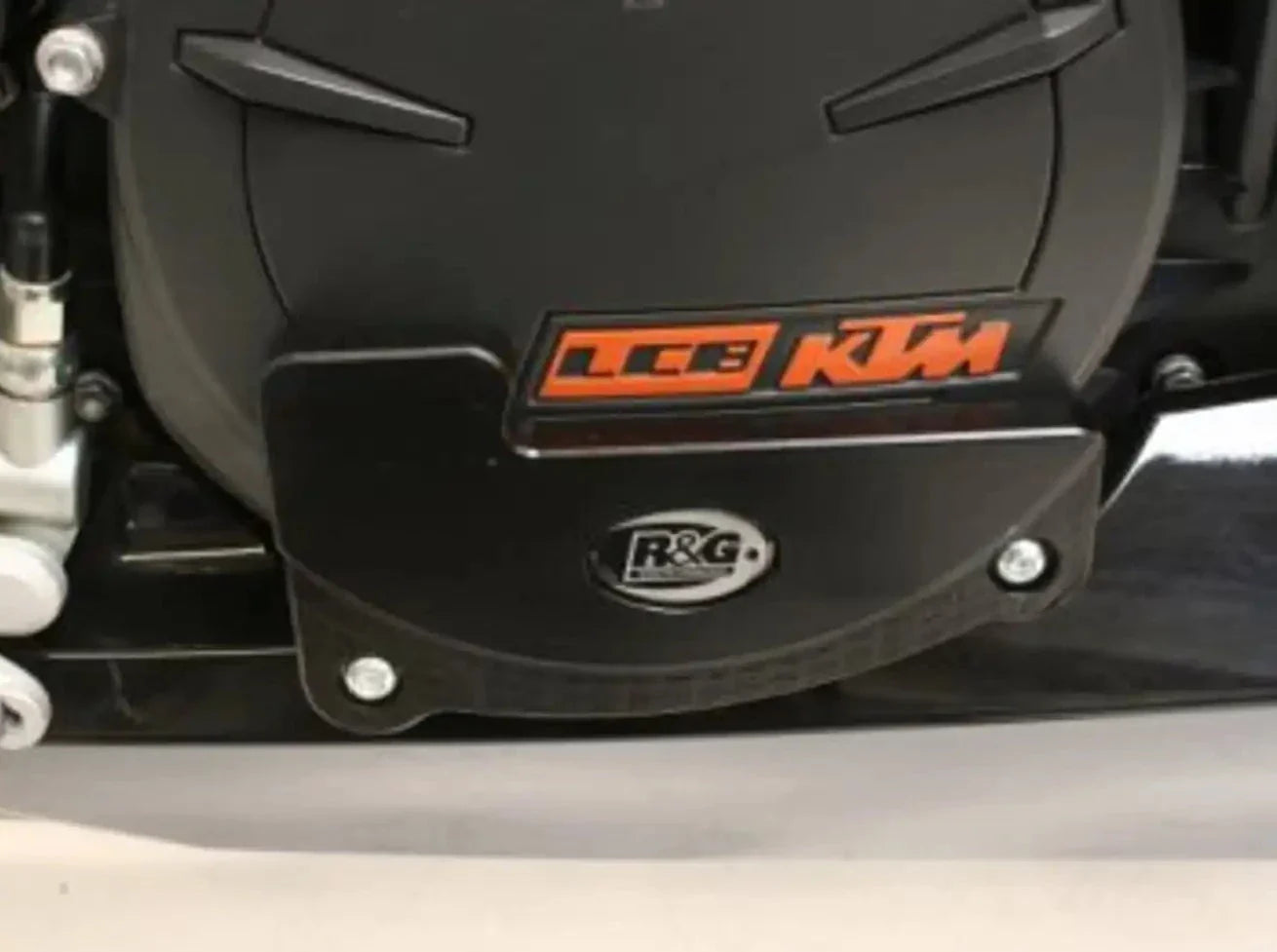 ECS0034 - R&G RACING KTM RC8 / R / 1290 Super Duke R Engine Case Slider (right)