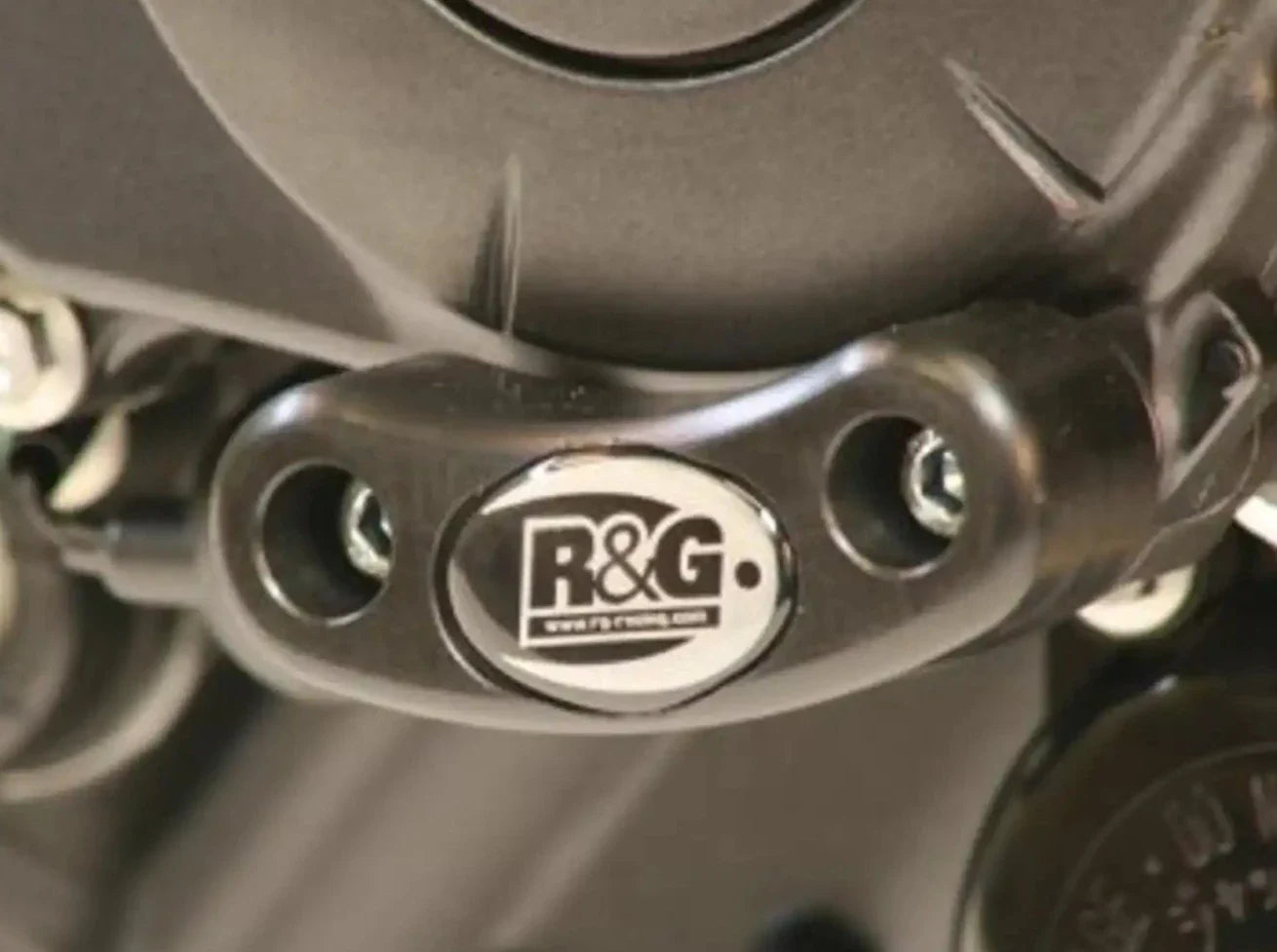 ECS0036 - R&G RACING Honda CB1000R / PLUS Engine Case Slider (right)