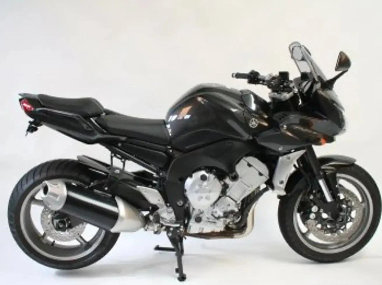 ECS0038 - R&G RACING Yamaha FZ1-S / N / FZ8 Engine Case Slider (right)