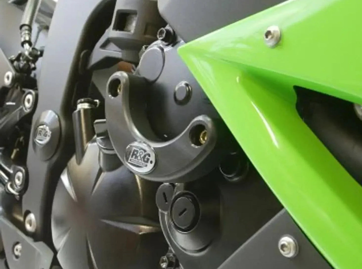 ECS0048 - R&G RACING Kawasaki ZX-6R (09/12) Engine Case Slider (right)