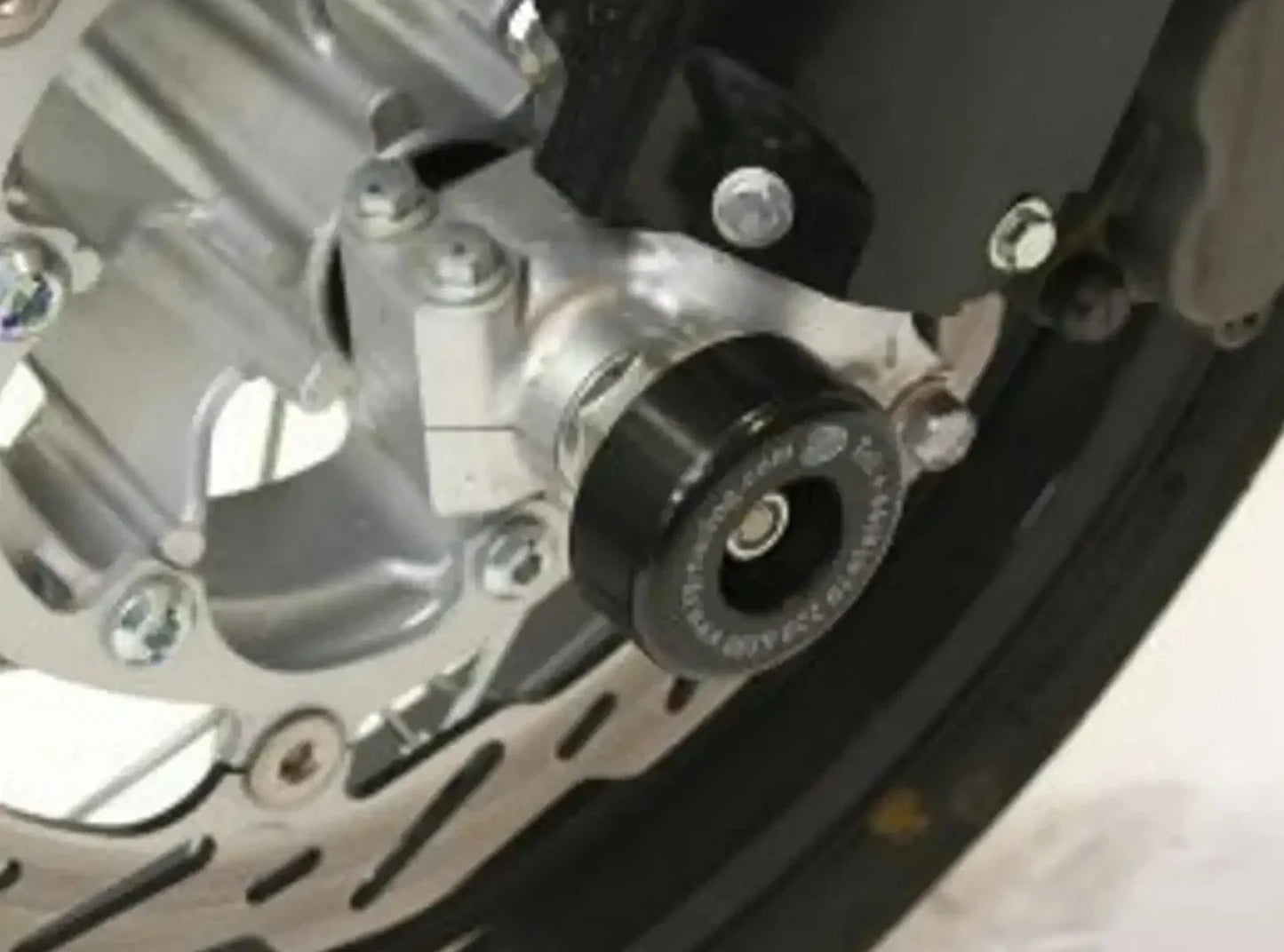 FP0090 - R&G RACING Yamaha WR250X (08/11) Front Wheel Sliders