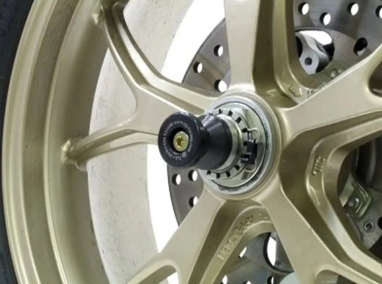 SS0029 - R&G RACING Ducati Monster 1100 / S / Evo Rear Wheel Sliders (paddock stand bobbins)