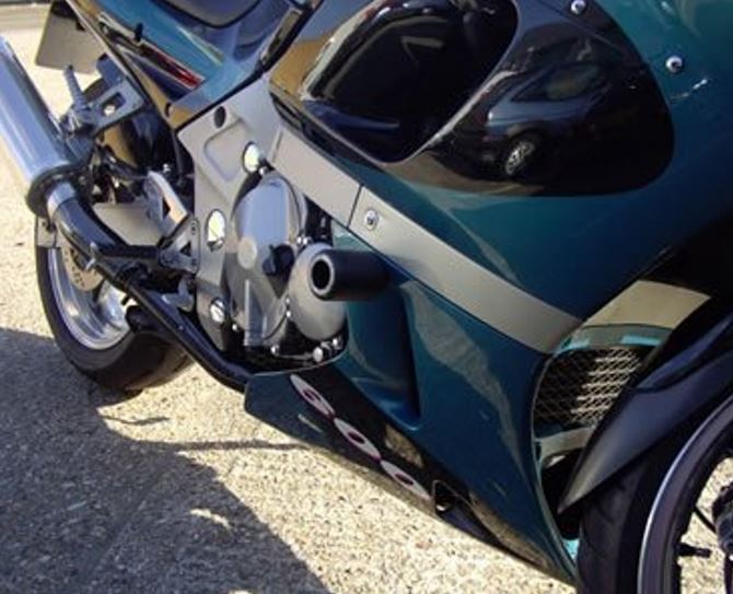 CP0100 - R&G RACING Kawasaki ZZR600 Frame Crash Protection Sliders "Classic"