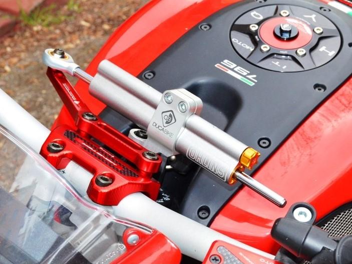 SD001 - ÖHLINS Ducati Steering Damper (68 mm)
