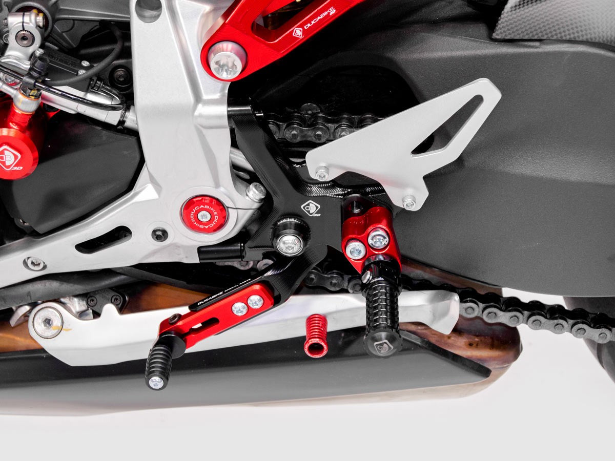 PRSFV201 - DUCABIKE Ducati Streetfighter V2 (2022+) Adjustable Rearset