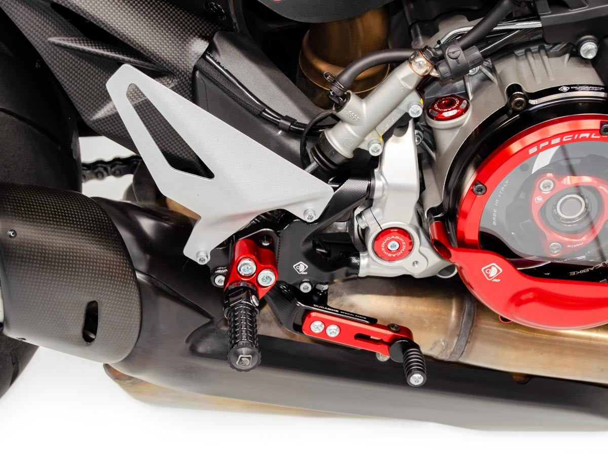 PRSFV201 - DUCABIKE Ducati Streetfighter V2 (2022+) Adjustable Rearset