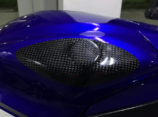 CARBON2RACE Yamaha YZF-R6 (08/16) Carbon Tank Sliders