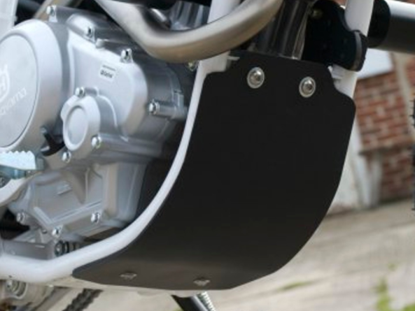 BP0004 - R&G RACING Husqvarna TE125 (2012+) Engine Cover (bash plate)
