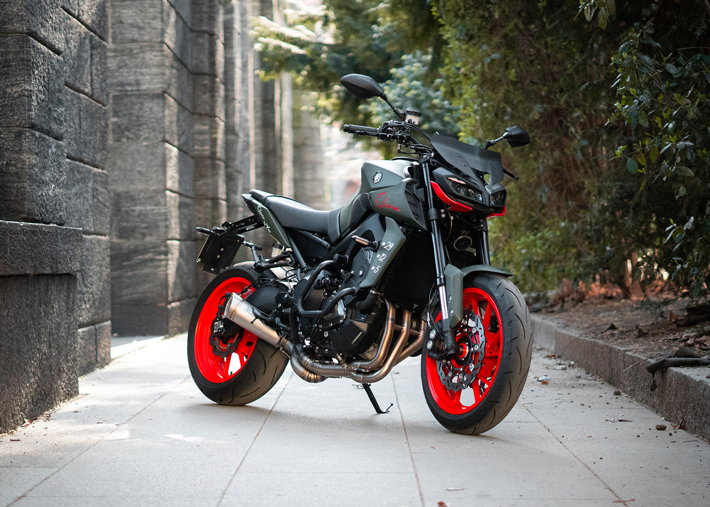 SPARK Yamaha MT-09 / Tracer 900 / XSR900 (14/20) Titanium Full Exhaust System "Grid-O" (racing)