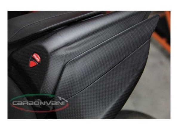 CARBONVANI Ducati Panigale 959 / 1299 Carbon Tail Side Panel (left)