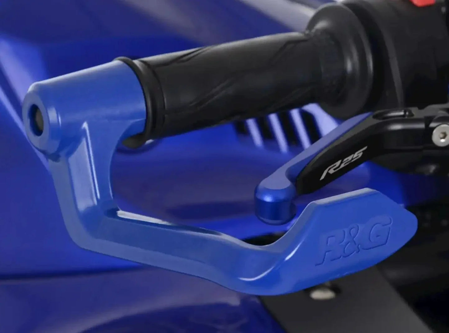 BLG0028 - R&G RACING Triumph Daytona Moto2™ 765 (2020+) Brake Lever Guard