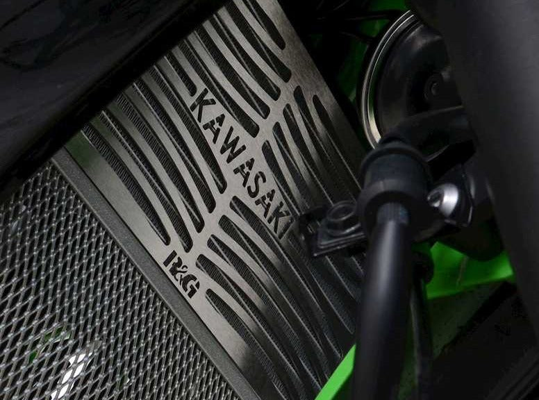 BRG0014 - R&G RACING Kawasaki Z125 / Ninja 125 (19/22) Branded Radiator Guard