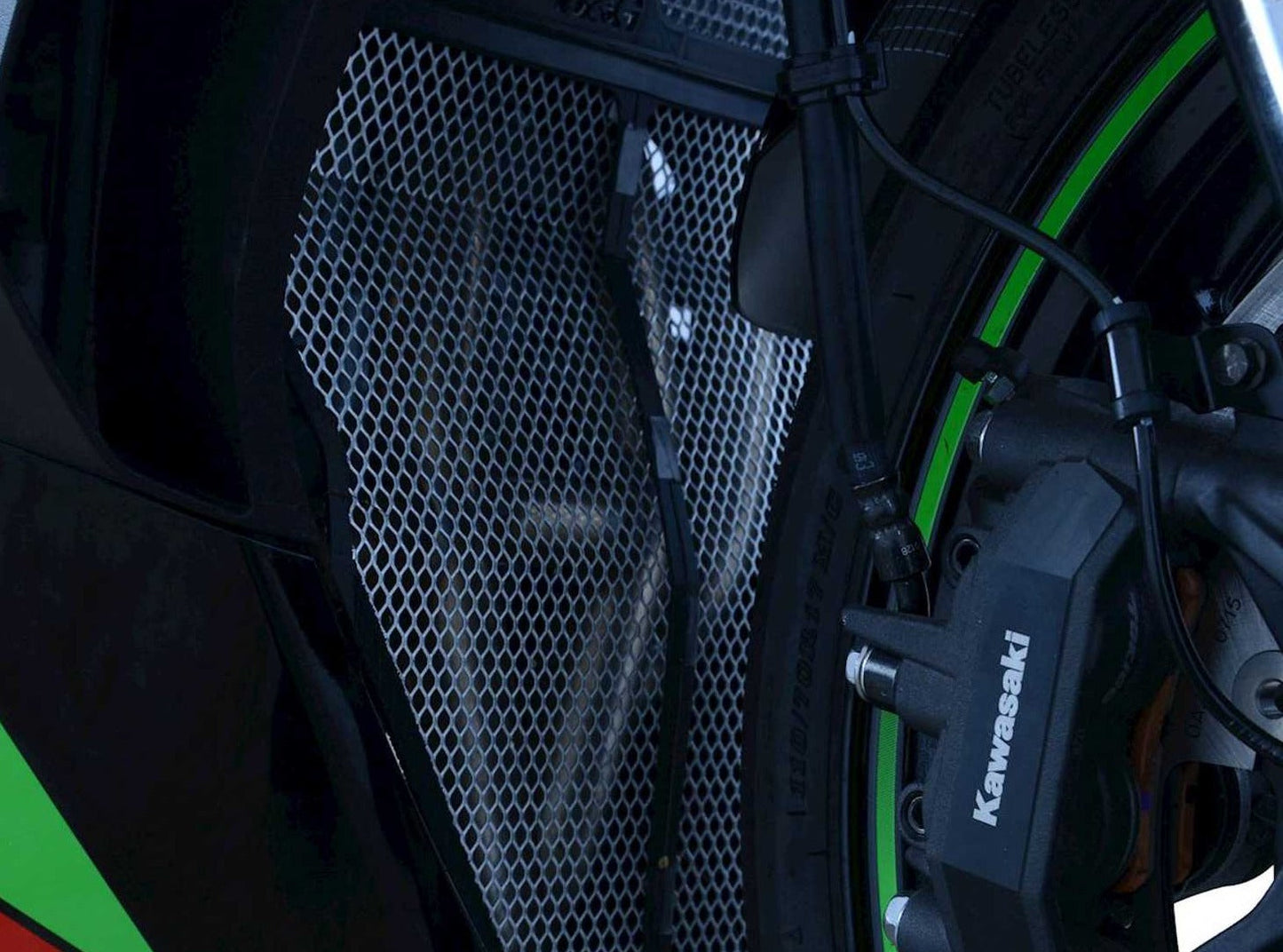 DG0045 - R&G RACING Kawasaki ZX-25R (2020+) Downpipe Grill