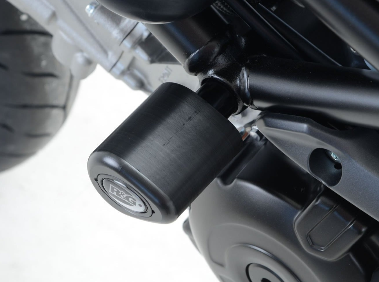 R&G RACING Suzuki SFV650/SV650/X Frame Crash Protection Sliders "Aero"