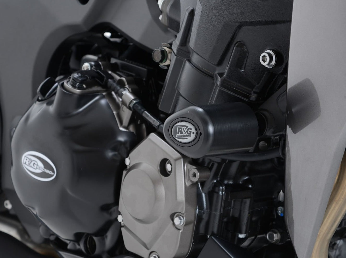 R&G RACING Kawasaki Z1000 Frame Crash Protection Sliders "Aero"